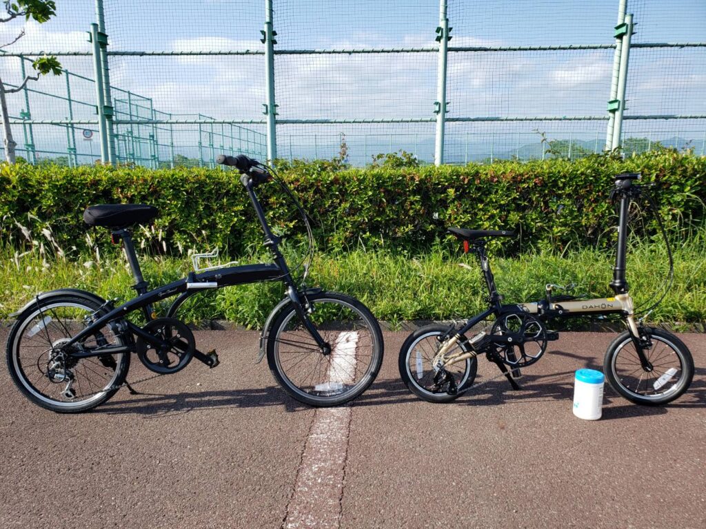 20インチ折りたたみ自転車とDAHON K3との大きさ比較